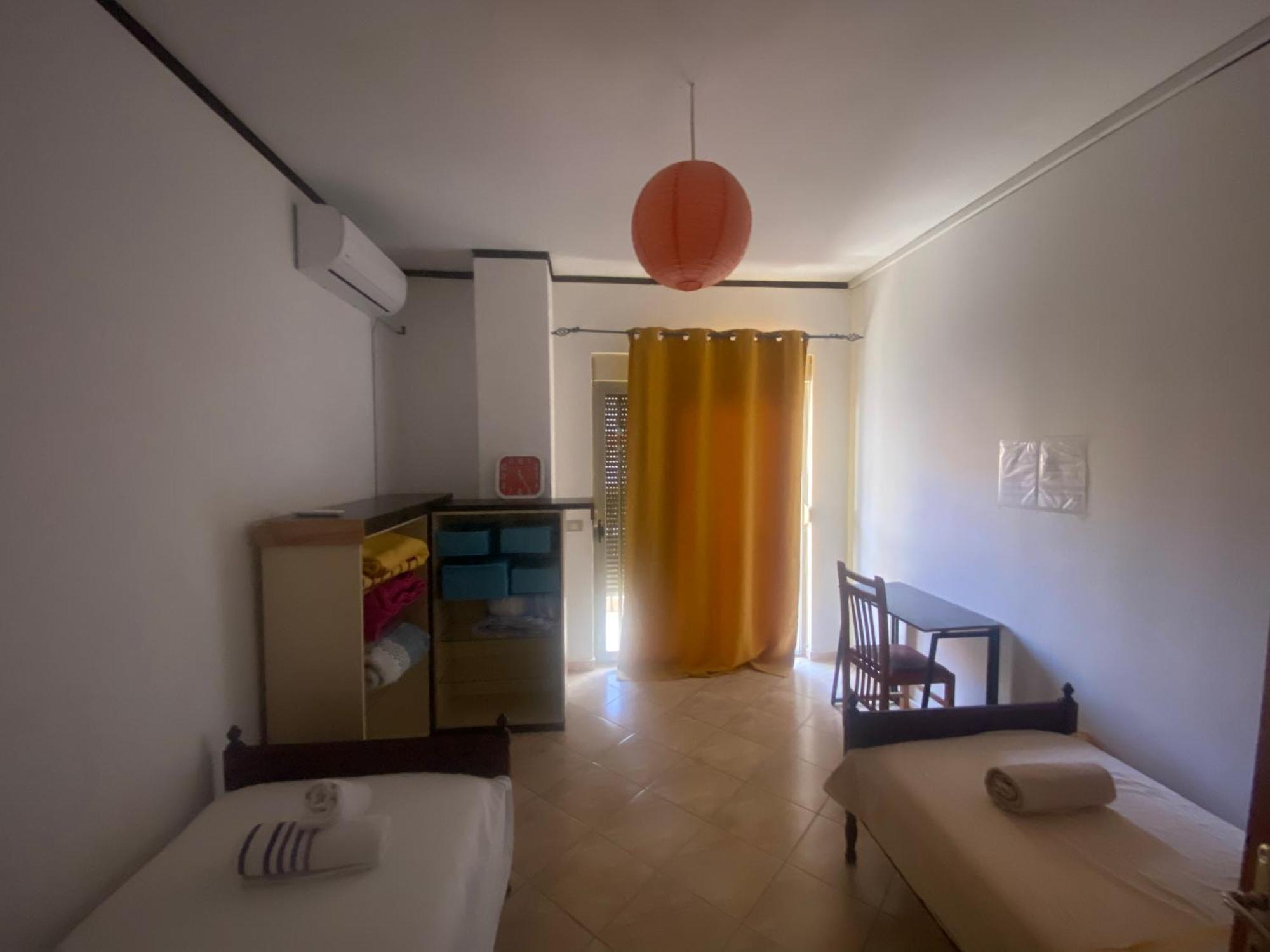 Home Sweet Home - Guest House Yzberishti Buitenkant foto